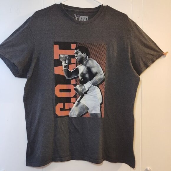 Other - Mohammed Ali shirt